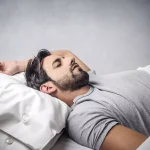 خوابیدن بعد از تعویض مفصل لگن
